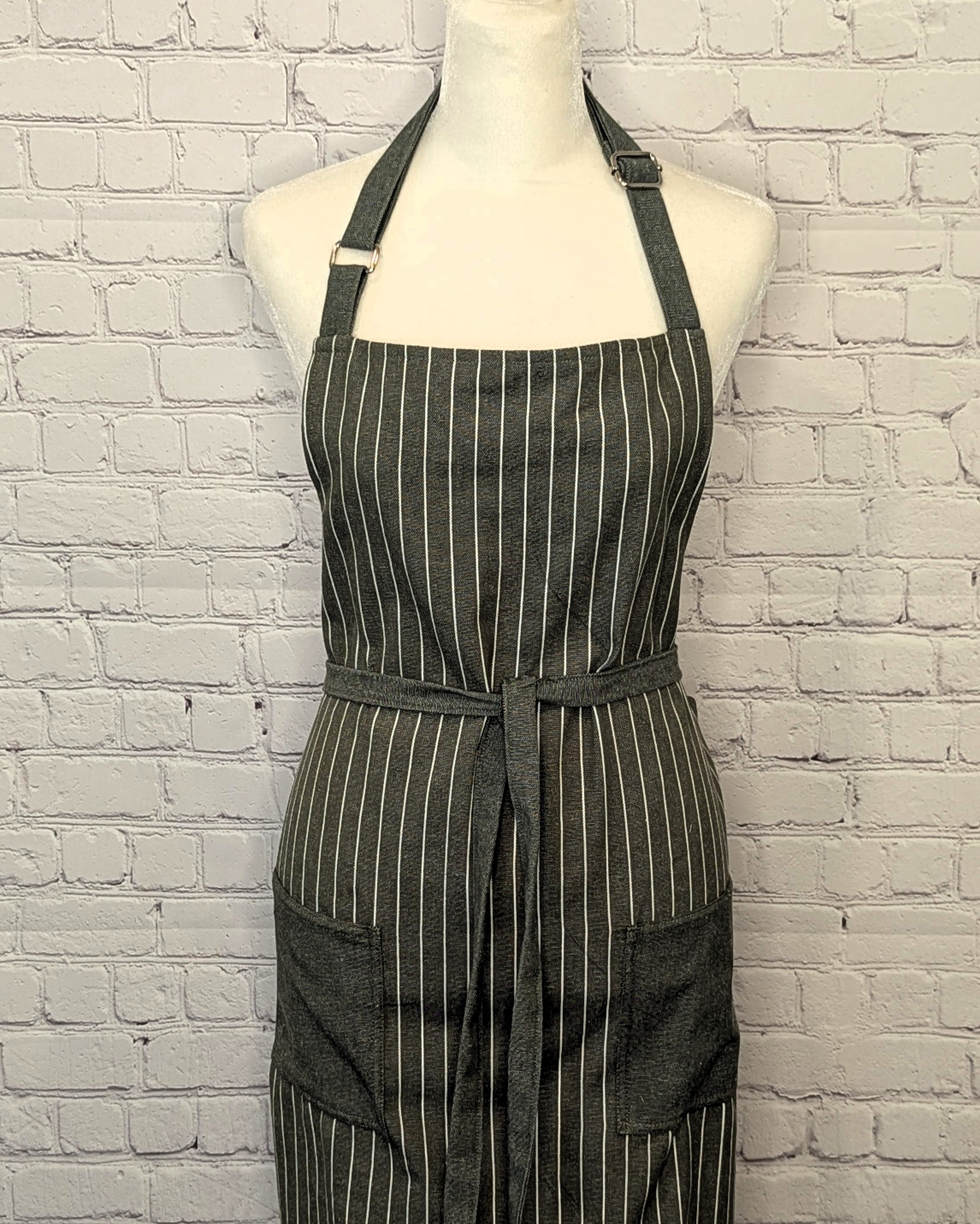 Classic Apron in Olive Green Striped