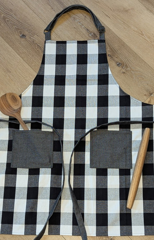 Classic Apron in Black Buffalo Plaid